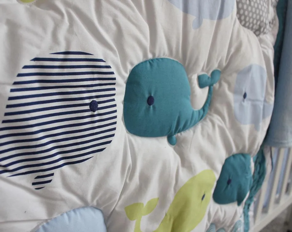 Baby Whale - Baby Bedding Set