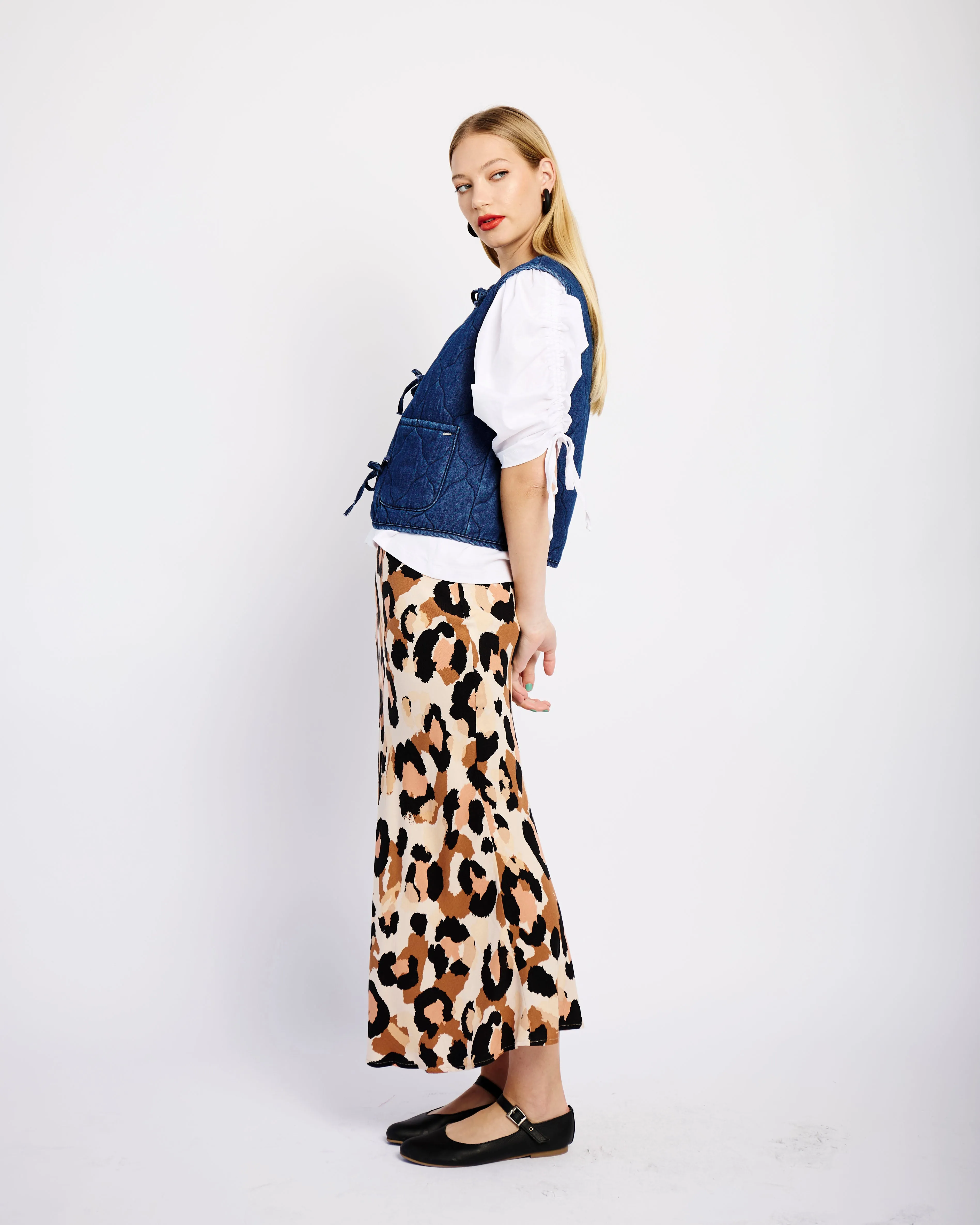 Bias Skirt with Invisible Side Zip in Natural Animal