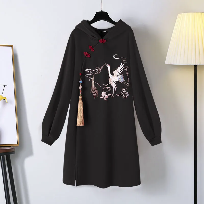 Blessing Swan Embroidery Sweatshirt Dress
