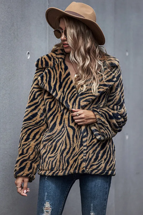 Dunnmall Fashion Tiger Stripe Pattern Lapel Coat