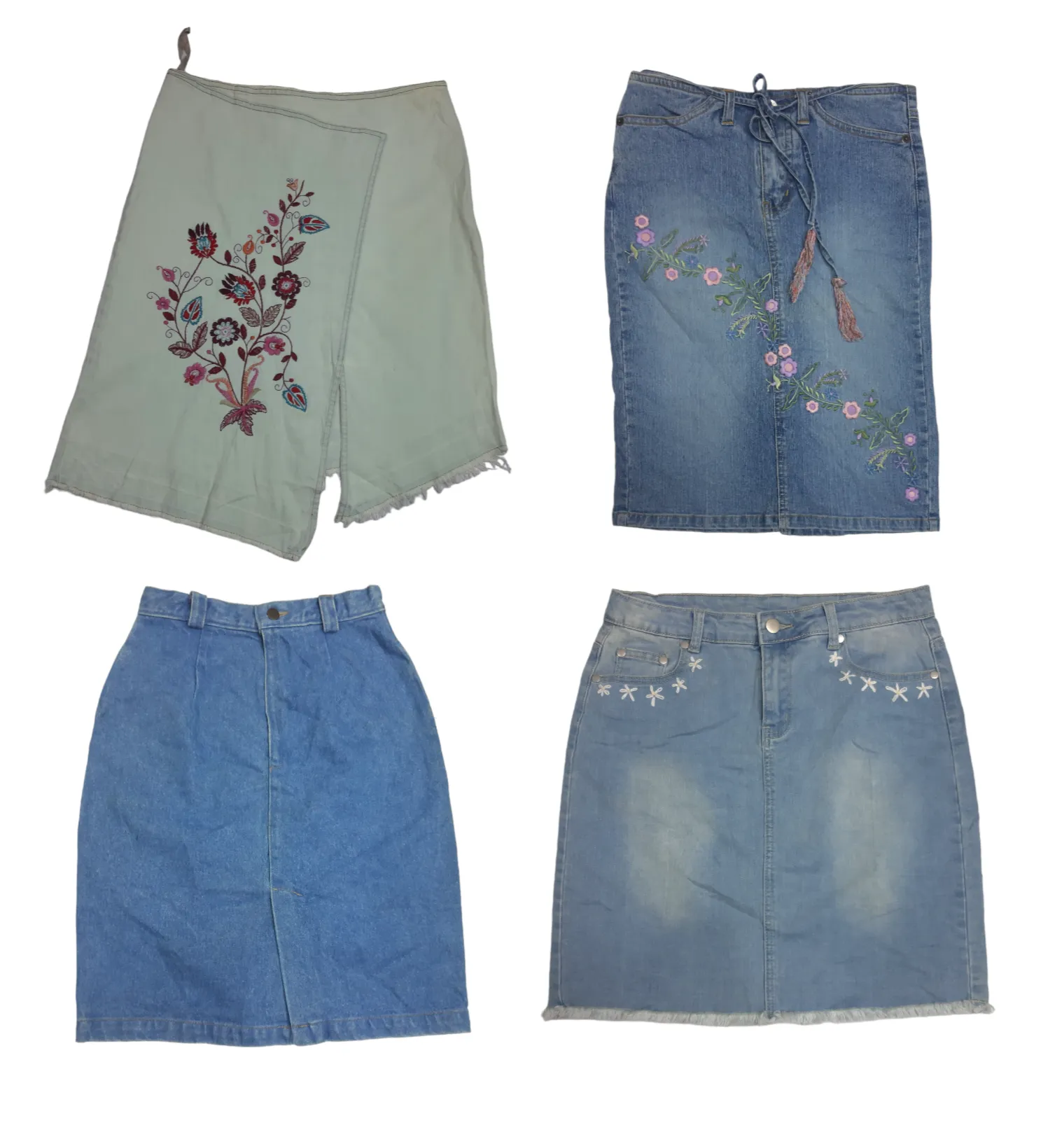Floral Finesse Fusion: Vintage Denim Skirt: (S-135) 💥🌟💫