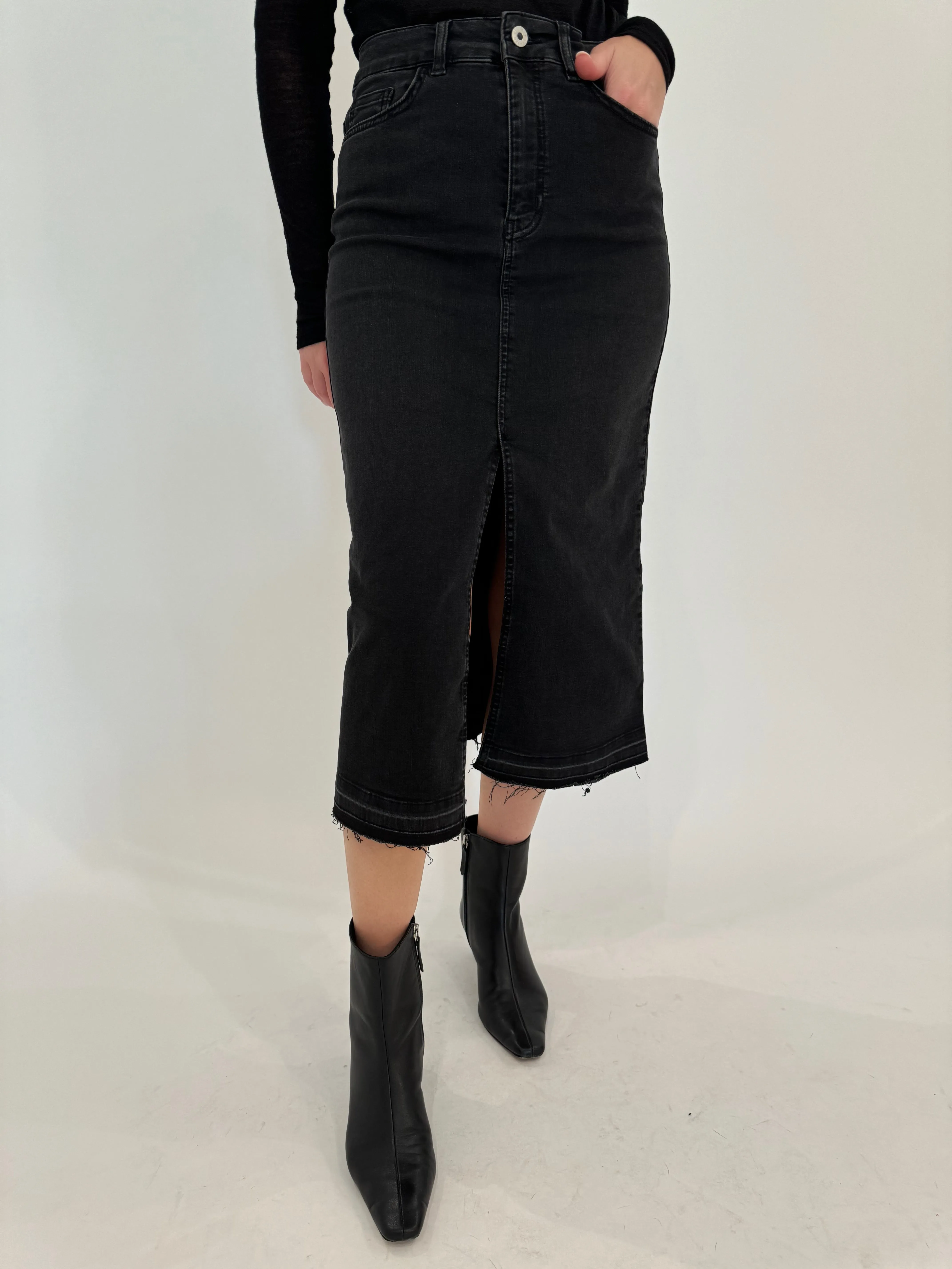 Geneva Jean Skirt With Front Slit