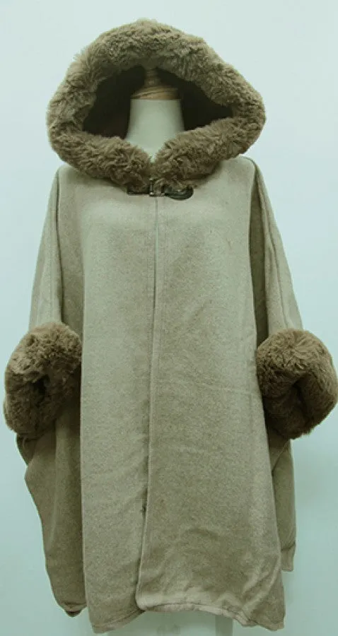 Jacket With Hood & Fur