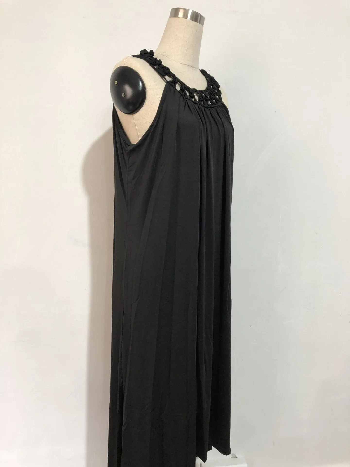 Large Size Loose Lace Collar Sleeveless Beach Dress