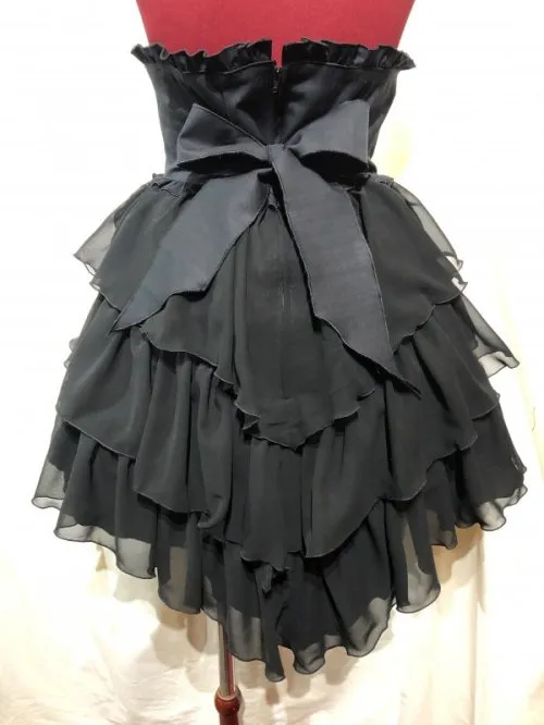 【MARBLE】マーブル　ハイウエスト編み上げスパイラルフリルスカート：黒×黒ジョーゼット