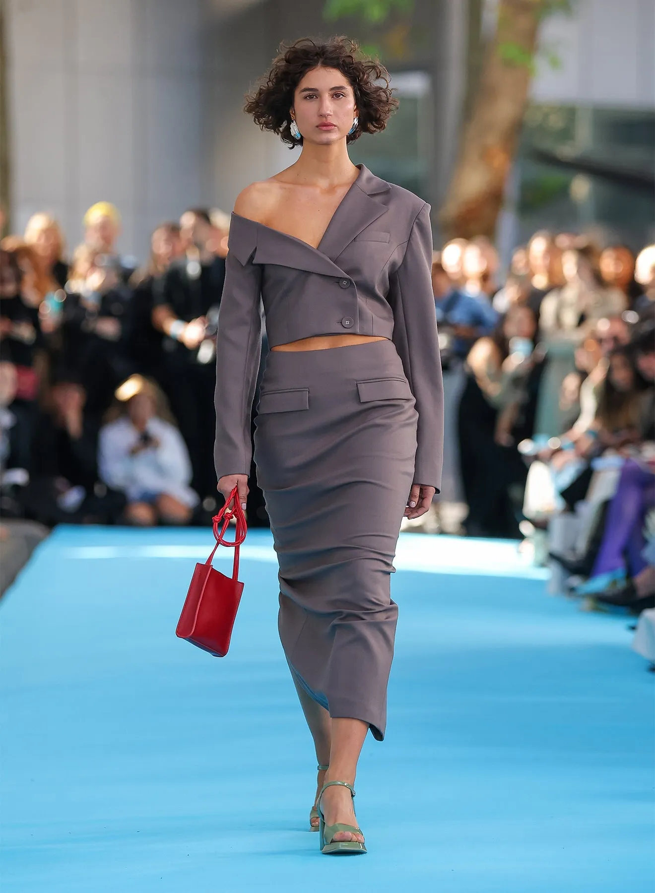 NADIA SKIRT (CHARCOAL)