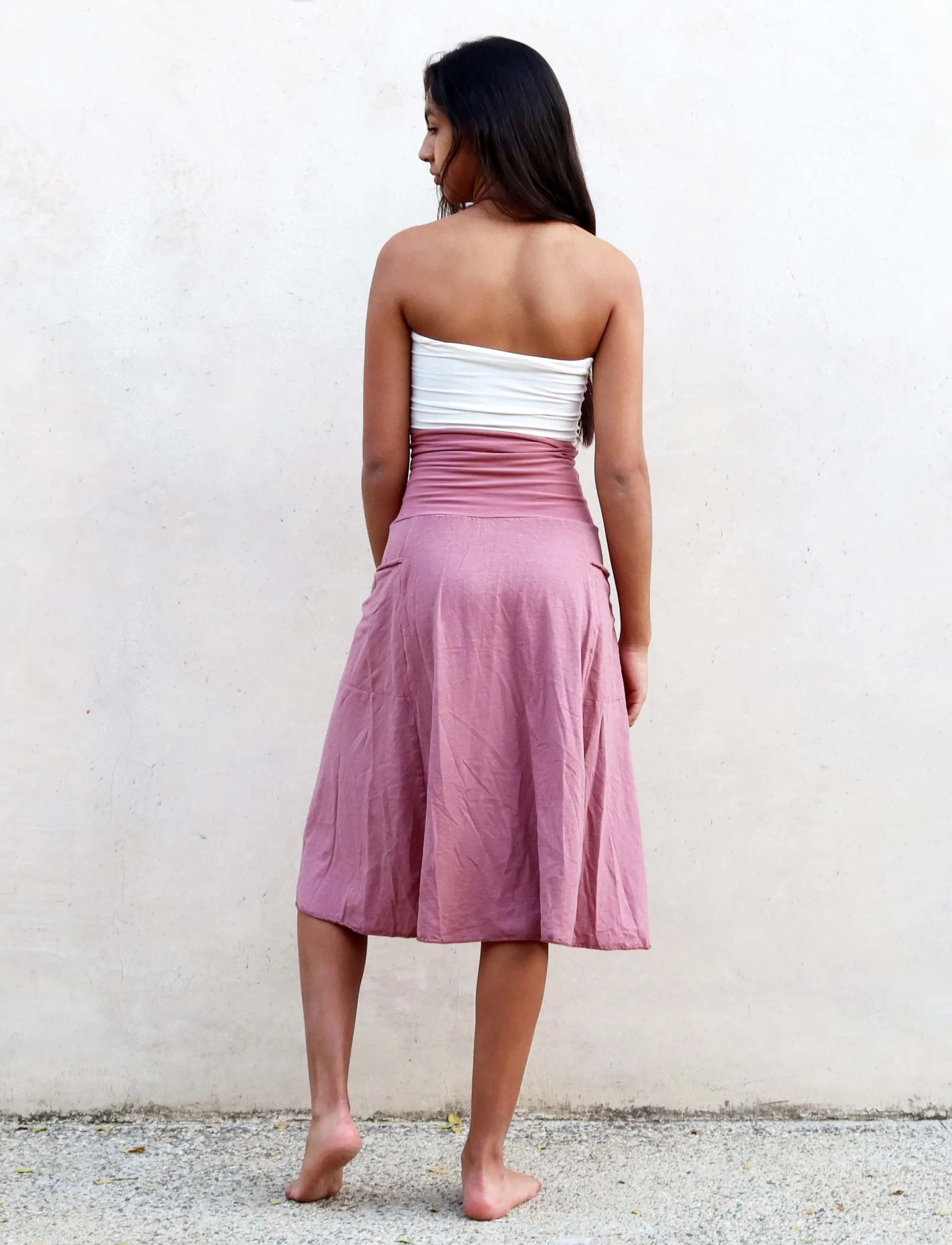 Perfect Pockets Below Knee Skirt