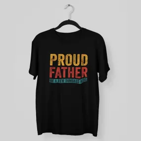 Proud Father of a few Dumbass kids Unixes Round Neck Half Sleeve Classic T-Shirt
