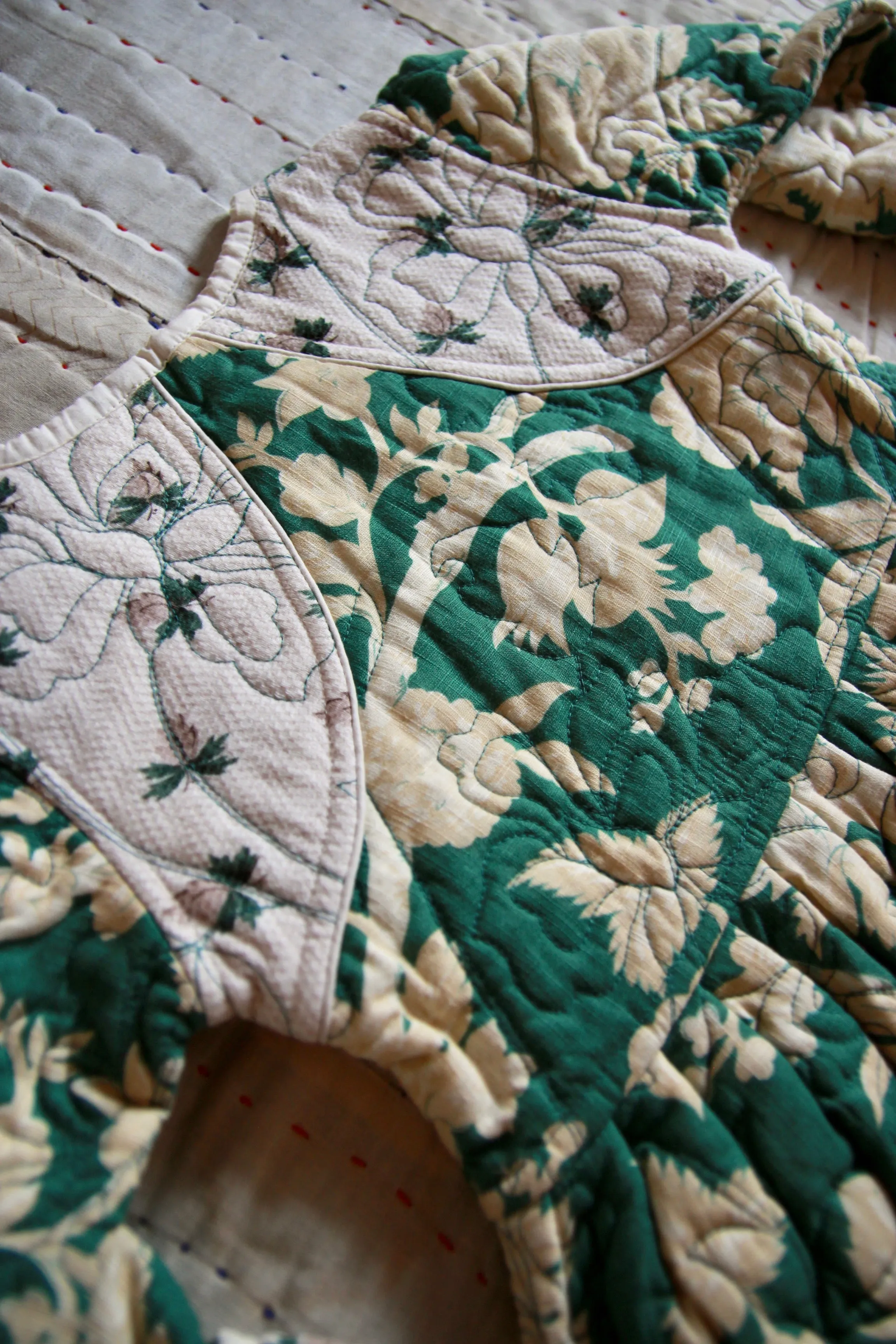 Quilted Dress coat green flower