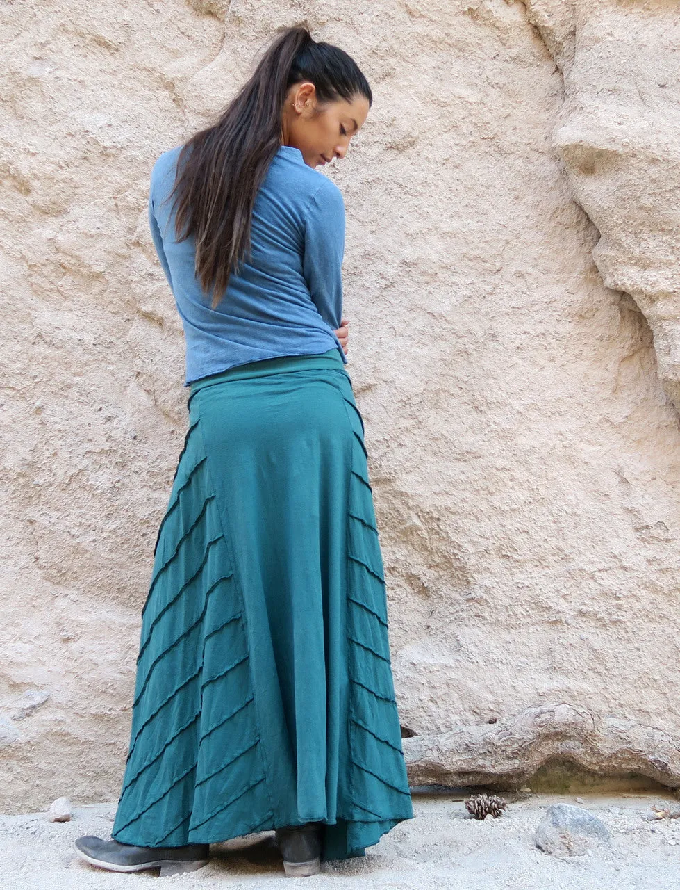 Raven Simplicity Long Skirt