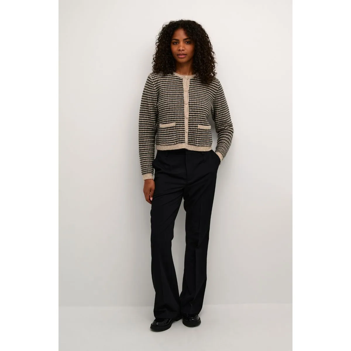 Sakura Flared Pants Black Deep