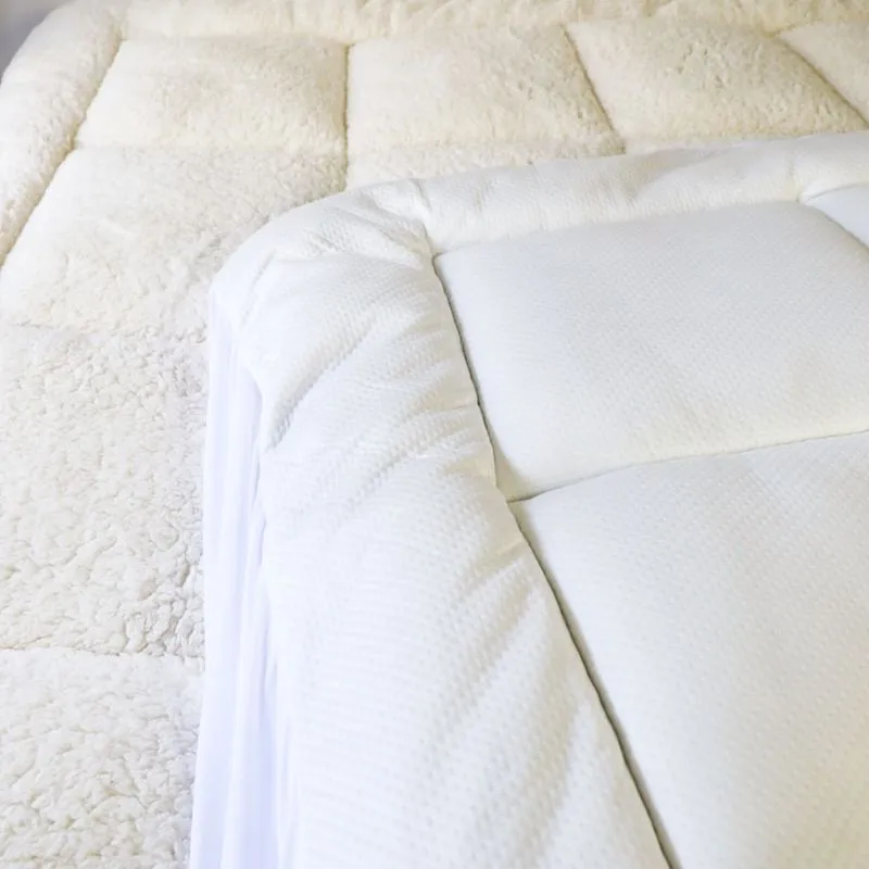 Sienna Living Luxury Hotel 1500GSM Reversible Cooling Mattress Topper