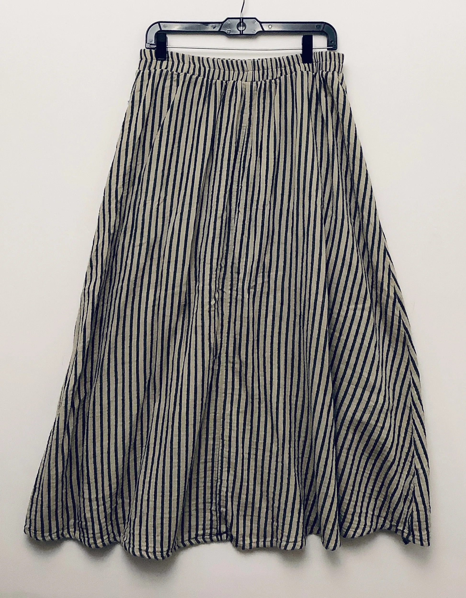 Skirt Midi By Clothes Mentor In Brown, Size: 16
