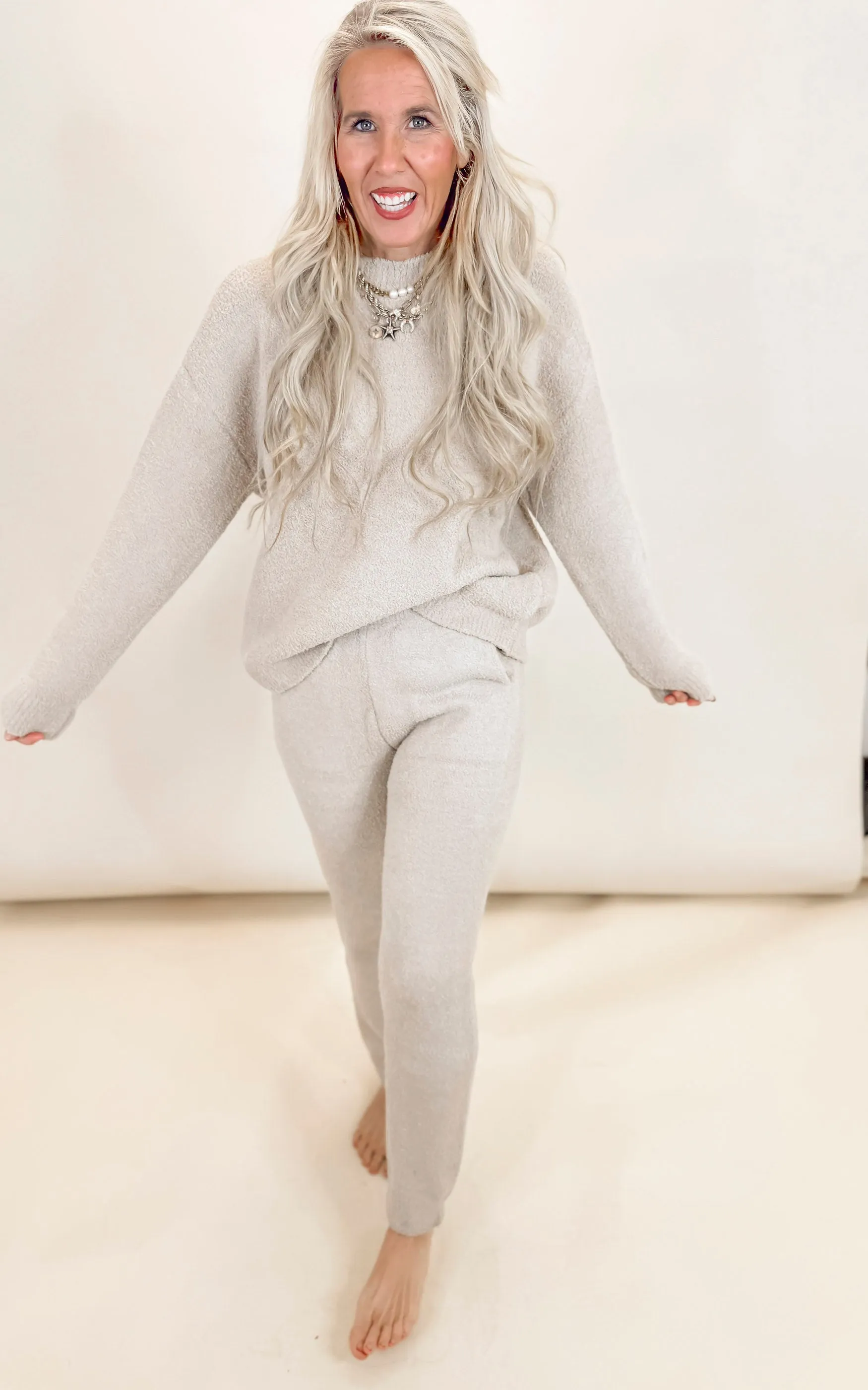 Solid Beige Pants w/ Pockets
