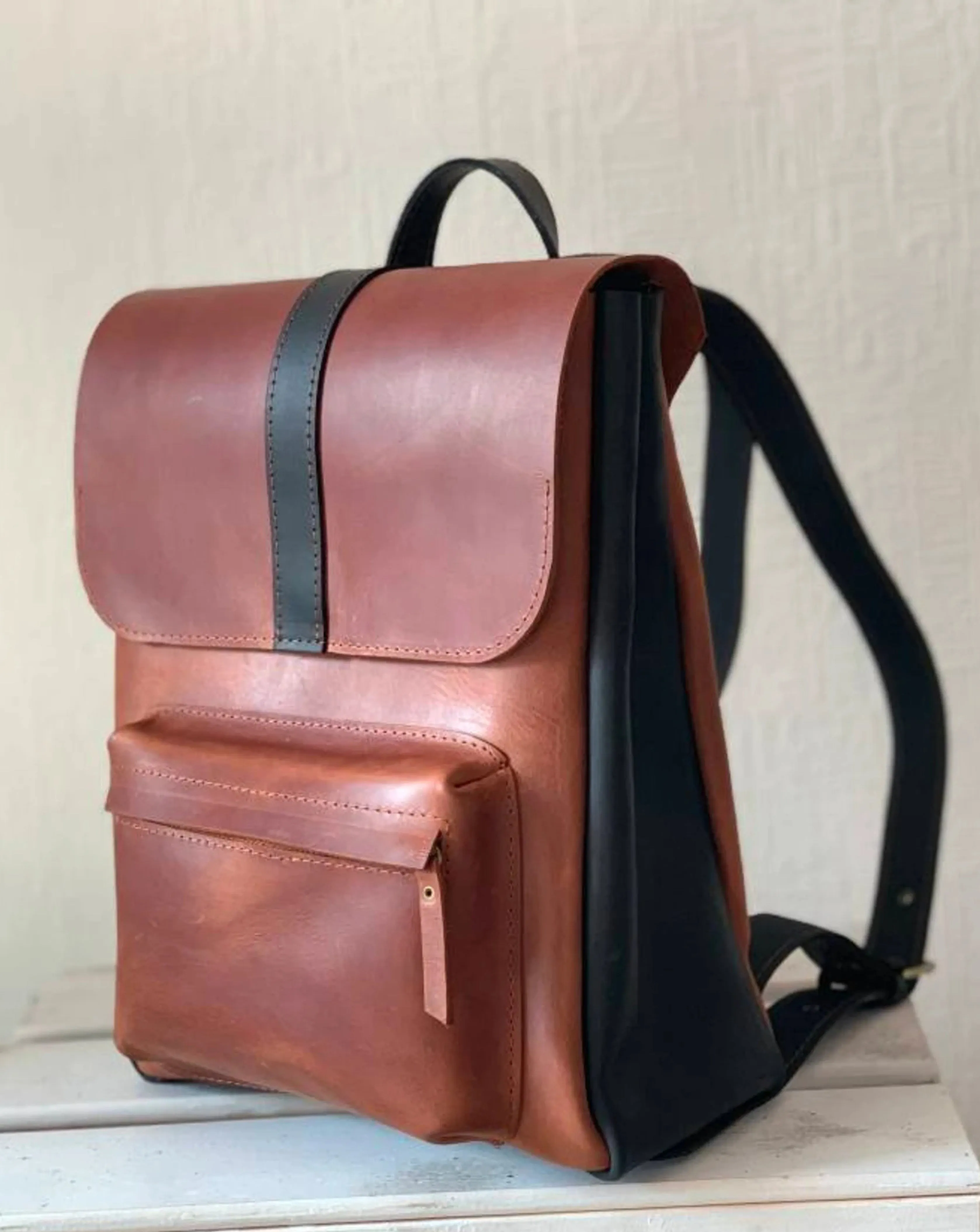 Travelling Midi Backpack: Journey Maven