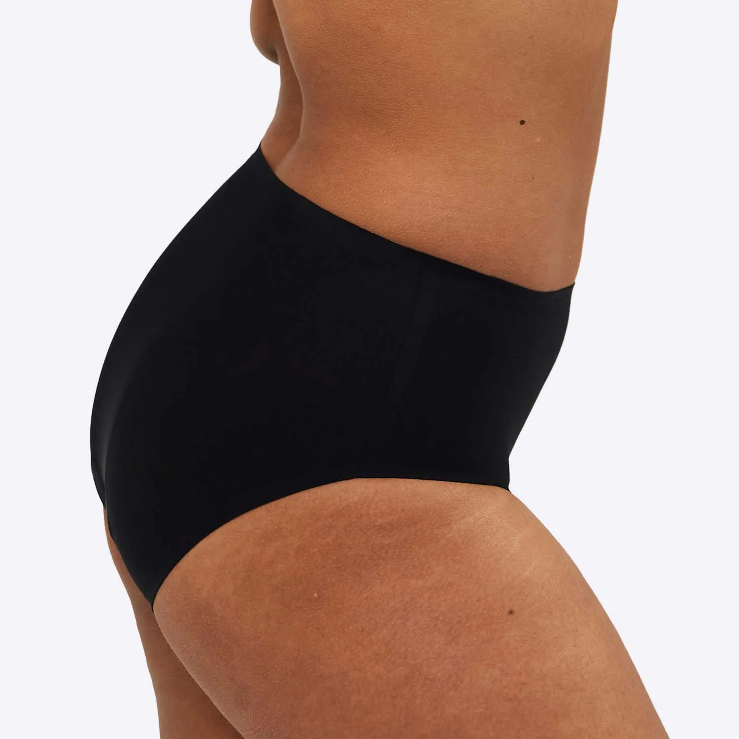 WUKA Stretch Seamless Midi Brief - Light Flow  Black